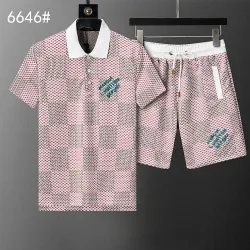 Louis Vuitton tracksuits for Louis Vuitton short tracksuits for men #B61374