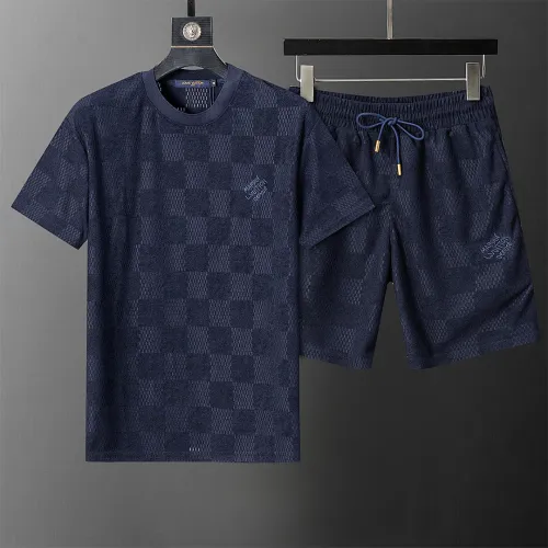 Louis Vuitton tracksuits for Louis Vuitton short tracksuits for men #B61399