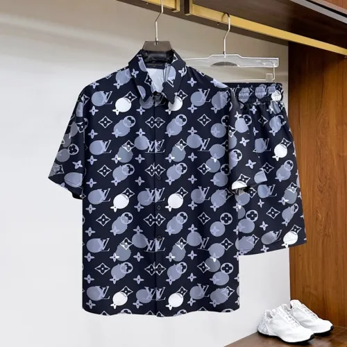 Louis Vuitton tracksuits for Louis Vuitton short tracksuits for men #B62230