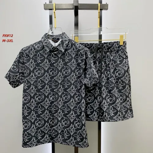 Louis Vuitton tracksuits for Louis Vuitton short tracksuits for men #B65698