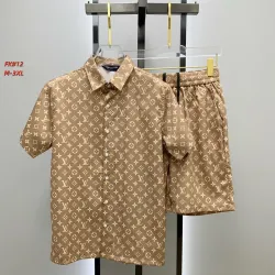 Louis Vuitton tracksuits for Louis Vuitton short tracksuits for men #B65699