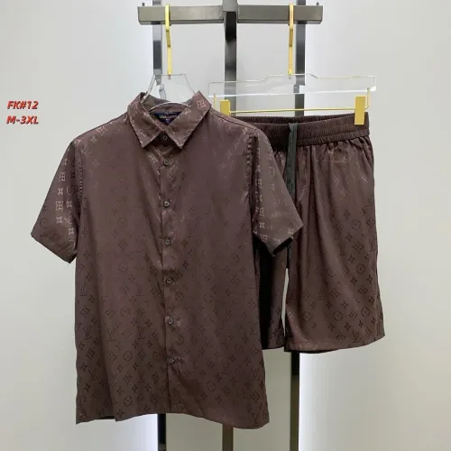 Louis Vuitton tracksuits for Louis Vuitton short tracksuits for men #B65701