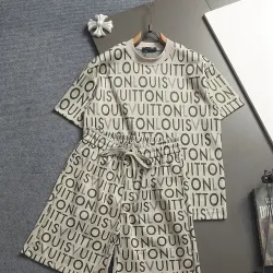 Louis Vuitton tracksuits for Louis Vuitton short tracksuits for men #B65804