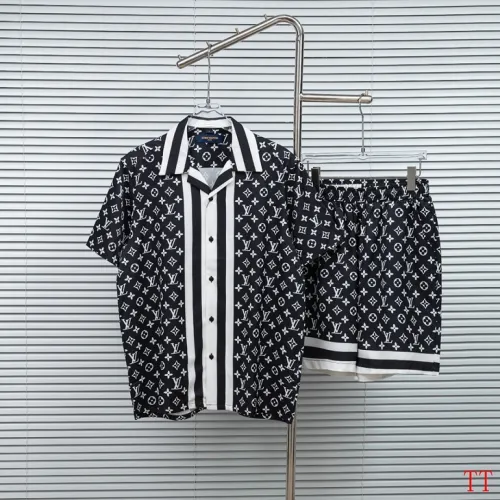 Louis Vuitton tracksuits for Louis Vuitton short tracksuits for men #B66773