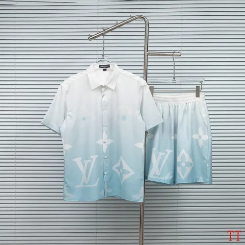 Louis Vuitton tracksuits for Louis Vuitton short tracksuits for men #B66776