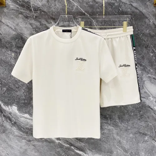 Louis Vuitton tracksuits for Louis Vuitton short tracksuits for men #B67006