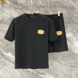 Louis Vuitton tracksuits for Louis Vuitton short tracksuits for men #B67014