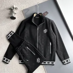 Louis Vuitton tracksuits for Men long tracksuits #A68930
