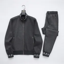 Louis Vuitton tracksuits for Men long tracksuits #B67132