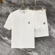 Moncler Tracksuits for Moncler Short Tracksuits for men #B67031