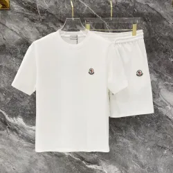 Moncler Tracksuits for Moncler Short Tracksuits for men #B67031