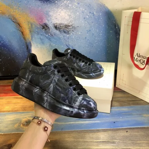 Alexander McQueen Shoes for Unisex McQueen Sneakers #99909719