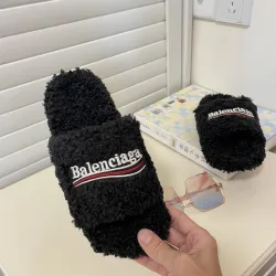 Balenciaga shoes for Women's Balenciaga Slippers #9999925576