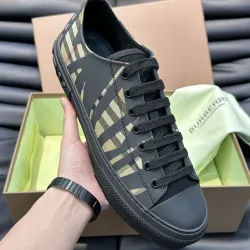 Burberry Shoes for Men's Sneakers #B66622