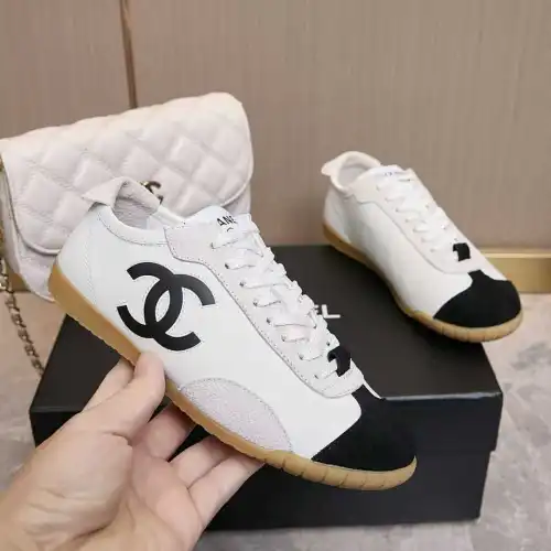 Chanel shoes for Women's Chanel Sneakers #B62070