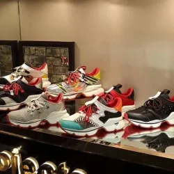 Christian Louboutin Shoes for Men's CL Sneakers #99897158