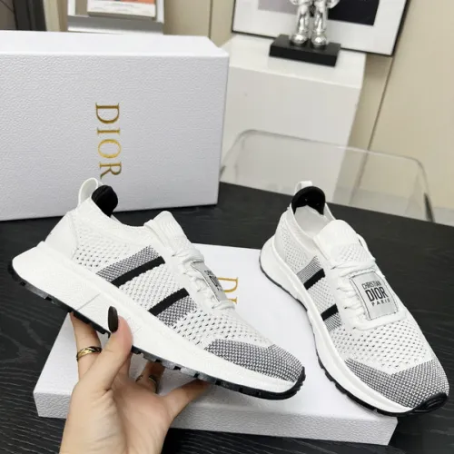 Dior Shoes for Women's Sneakers #B52012