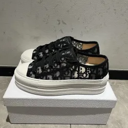 Dior Women's Oblique Embroidered Mesh Sneakers #B66066