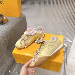 Fendi shoes for Women's Fendi Sneakers #B64353