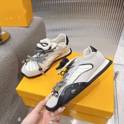 Fendi shoes for Women's Fendi Sneakers #B64354