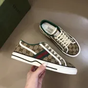 Gucci Shoes for Gucci Unisex Shoes #99918760