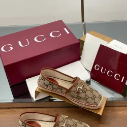 Gucci Shoes for Women Gucci Flats Horsebit GG Canvas espadrilles in burgundy #B49431