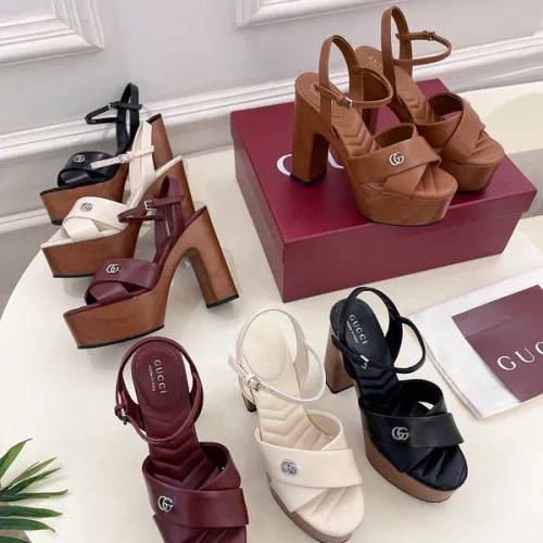 Gucci Shoes for Women Gucci Sandals Women's platform sandal in leather White/Black/Brown/Red #B54139