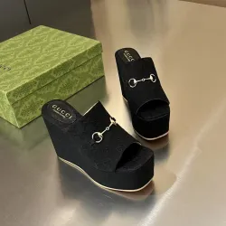 Gucci Shoes for Women wedge sandal with Horsebit Black #B48726