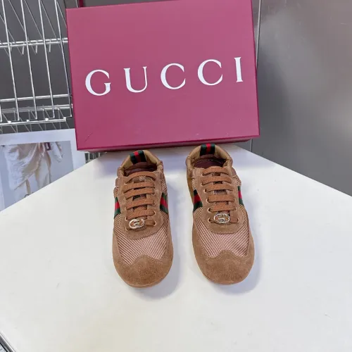 Gucci Shoes for Women Gucci Sneakers #B57101