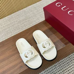 Gucci Shoes for Women's Gucci Slippers #B49995