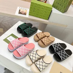 Gucci Shoes for Women's Gucci Slippers #B52402