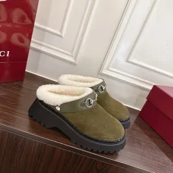 Gucci Shoes for Women's Gucci Slippers #B58619