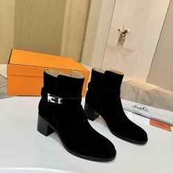 Hermès Suede Metal‑Lock Block‑Heel Ankle Boots 6cm Heel #A68594