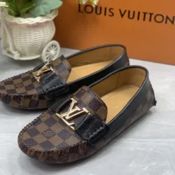 Louis Vuitton Shoes for Louis Vuitton Unisex Shoes #B35884