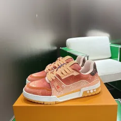 Louis Vuitton Shoes for Louis Vuitton Unisex Shoes #B63963