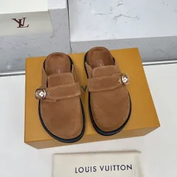  Shoes for Unisex  Slippers #B58815