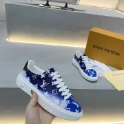 2020 Louis Vuitton casual shoes for Men Women's Louis Vuitton Sneakers #99898738