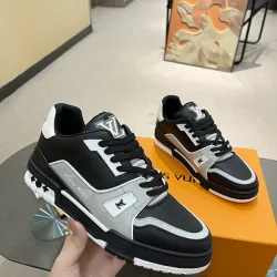 Louis Vuitton Shoes for Men's Louis Vuitton Sneakers #99923773