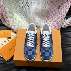 Louis Vuitton Shoes for Men's Louis Vuitton Sneakers #B39560