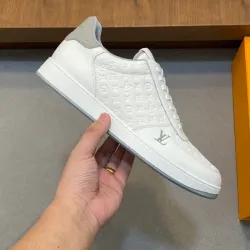 Louis Vuitton Shoes for Men's Louis Vuitton Sneakers #B44676