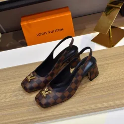Louis Vuitton Shoes for Women's Louis Vuitton Sandals #B50421