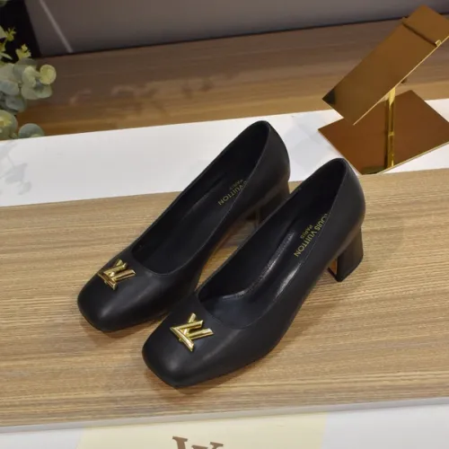 Louis Vuitton Shoes for Women's Louis Vuitton Sandals #B50425