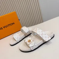 Louis Vuitton Shoes for Women's Louis Vuitton Sandals #B66705