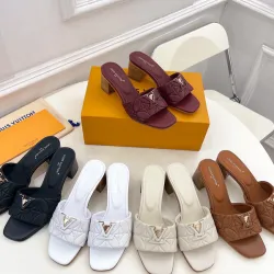 Louis Vuitton Shoes for Women's Louis Vuitton Slippers #B49445