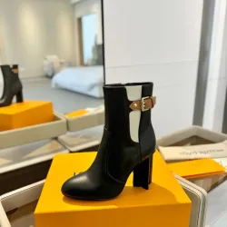 Louis Vuitton Shoes for Women's Louis Vuitton boots heel height:9.5cm #B58301