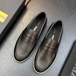 Zegna Men’s Leather Loafers, Water‑Dyed Lining, Lightweight TPR Outsole #A67782