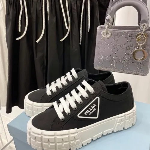 Prada Shoes for Women's Prada Sneakers #99907380