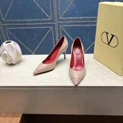 Valentino V‑Logo Pointed‑Toe Patent Leather Pumps 8cm Heel #A68636
