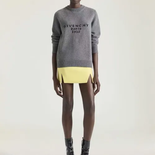 Givenchy sweater #B67285