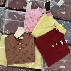 Gucci Short-Sleeve Knit Top with Gold Buttons #B46434